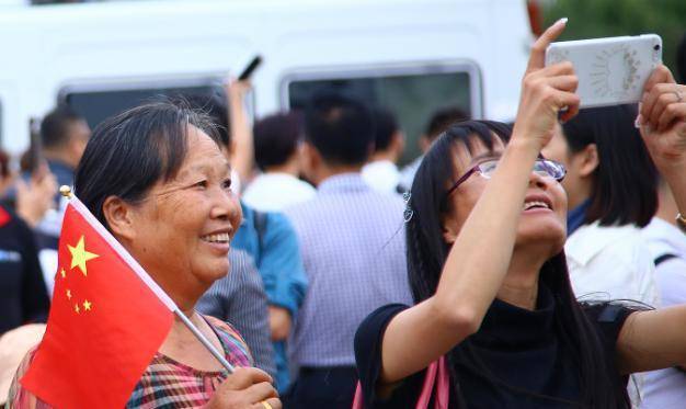火热”而中国的幸福指数却高居全球之首不朽情缘众多发达国家民众正身陷“水深(图7)