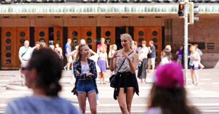 火热”而中国的幸福指数却高居全球之首不朽情缘众多发达国家民众正身陷“水深(图17)