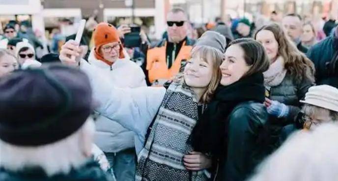 火热”而中国的幸福指数却高居全球之首不朽情缘众多发达国家民众正身陷“水深(图19)